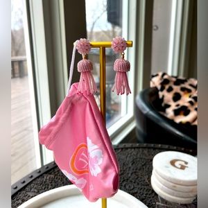 🌸LISI LERCH COTTON CANDY PINK BEADED TASSEL EARRINGS